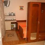 Guest house Znjan 3*