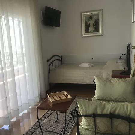 Znjan بيت ضيافة
