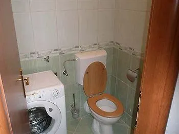 Gostinjska kuća Znjan 3*