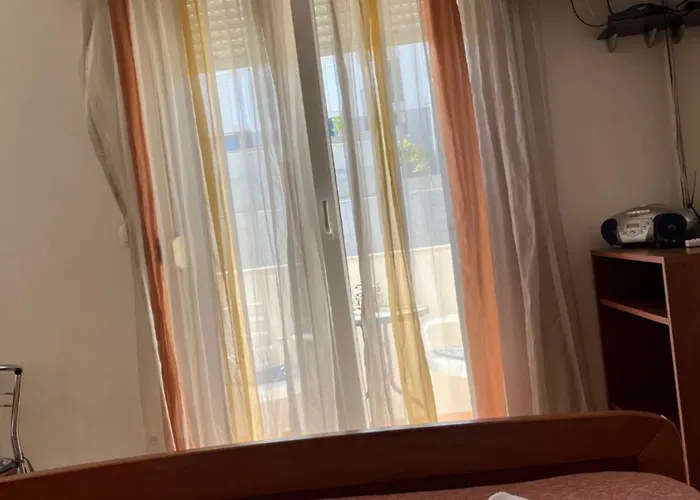 Guest house Znjan 3*